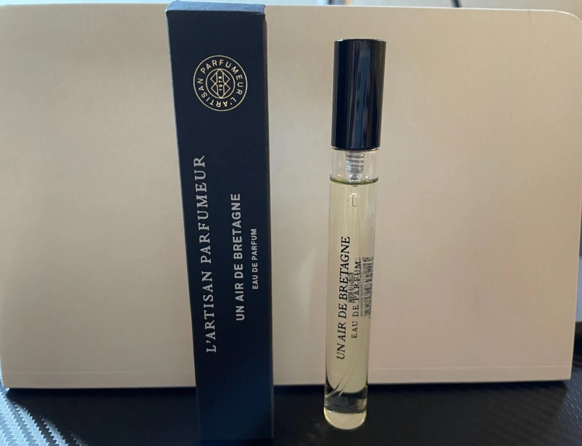 L'artisan Parfumeur 4 * 5 Ml Mini Set: Passage D'enfer Eau De Toilette + Un Air De Bretagne Eau De Parfum + La Chasse Aux Papillions Eau De Toilette + Memoire De Roses Eau De Parfum