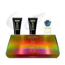 MOS6Y079
8011003878697
Moschino Toy 2 Pearl 3 Pcs Set For Women: 5 Ml Eau De Parfum Mini + 0.8 Bath & Shower Gel + 0.8 Body Lotion