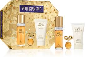 ET288548
719346308861
White Diamonds 3 Pcs Set For Women: 1 Oz Eau De Toilette Spray
+ 3.7 Ml Parfum Mini + 1.7 Perfumed Body Lotion