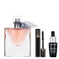 LANCOMELE3788
3614273979047
Lancome La Vie Est Belle 3 Pcs Set For Women: 1.7 Eau De Parfum Refillable Spray + 0.33 Oz Advanced Genifique + 2 Ml Hypnose - 01 Noir Hypnotic Mascara Volume